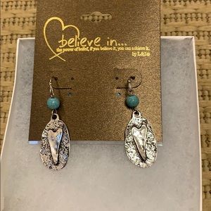 L&J Dangle Drop Earrings Turquoise Silver Hearts